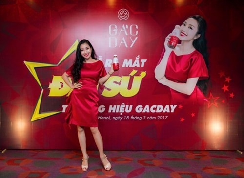 Dai su thuong hieu: Sao Viet “ban niem tin”, thu tien ty-Hinh-3